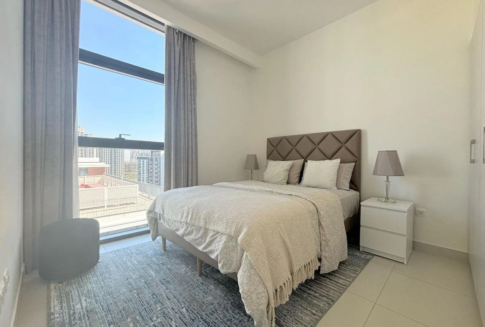 Charming 3 Bedrooms Apartment In Dubai Hills